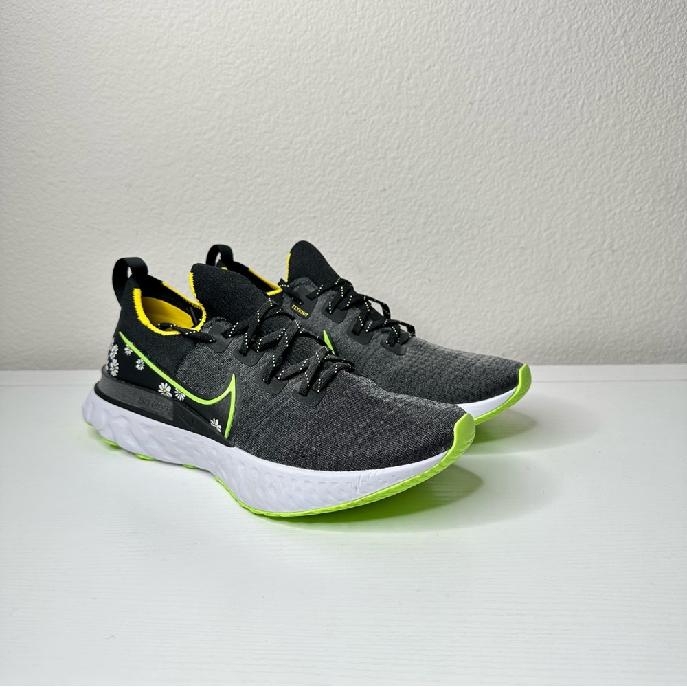 Nike React Infinity Run Flyknit “Daisy”